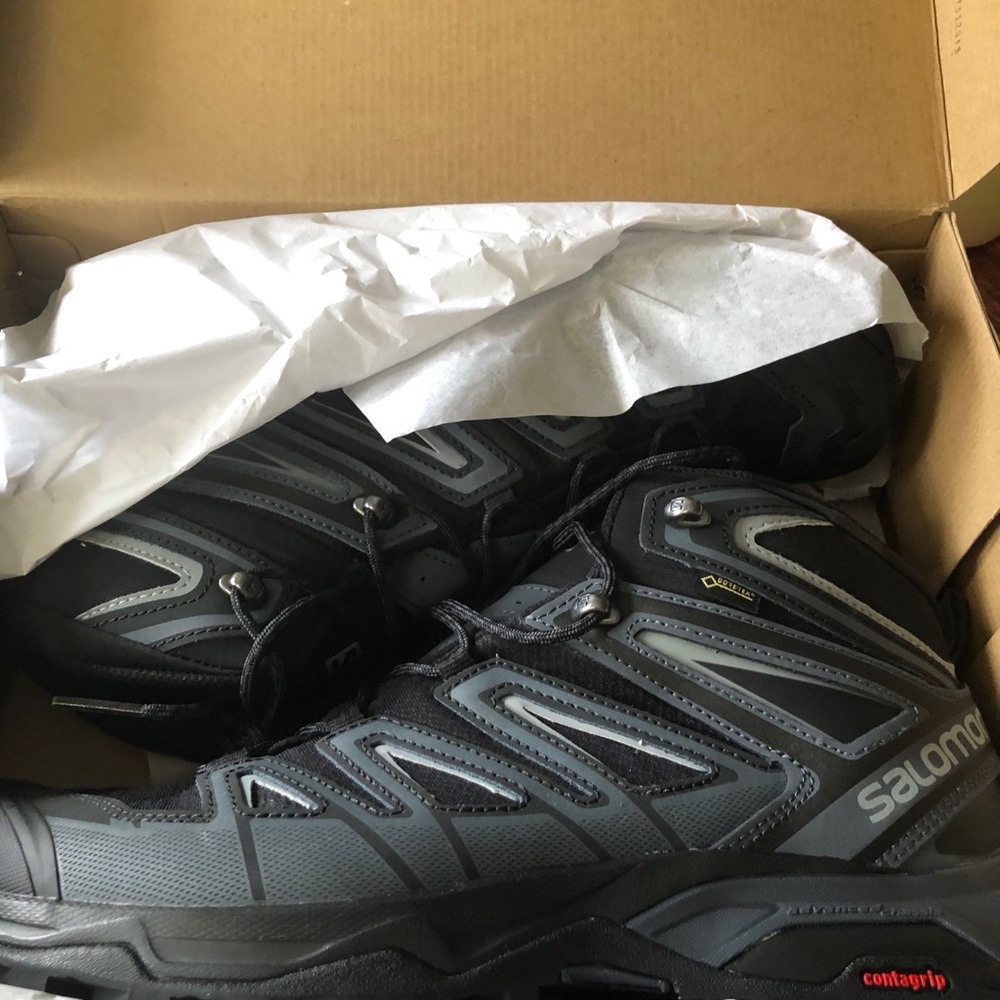 Salomon men’s shoes